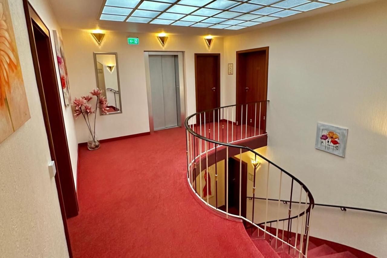 Hotel Imperial Krefeld Eksteriør bilde
